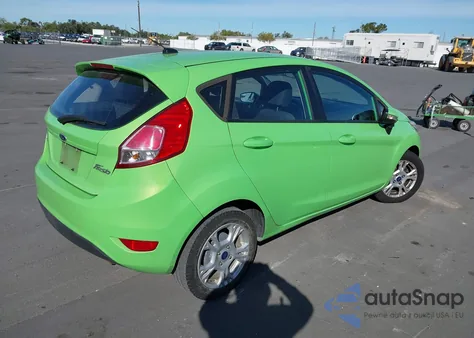 2014 Ford Fiesta Se z USA, uszkodzony, nr VIN 3FADP4EJ7EM125397